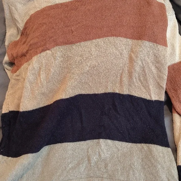 Pink Owl Brown and Tan Crew Neck Sweater - Picture 3 of 3